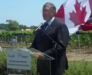 Daryl Kramp, MP for Prince Edward-Hastings, Announcing Broadband Initiative in eastern Ontario
